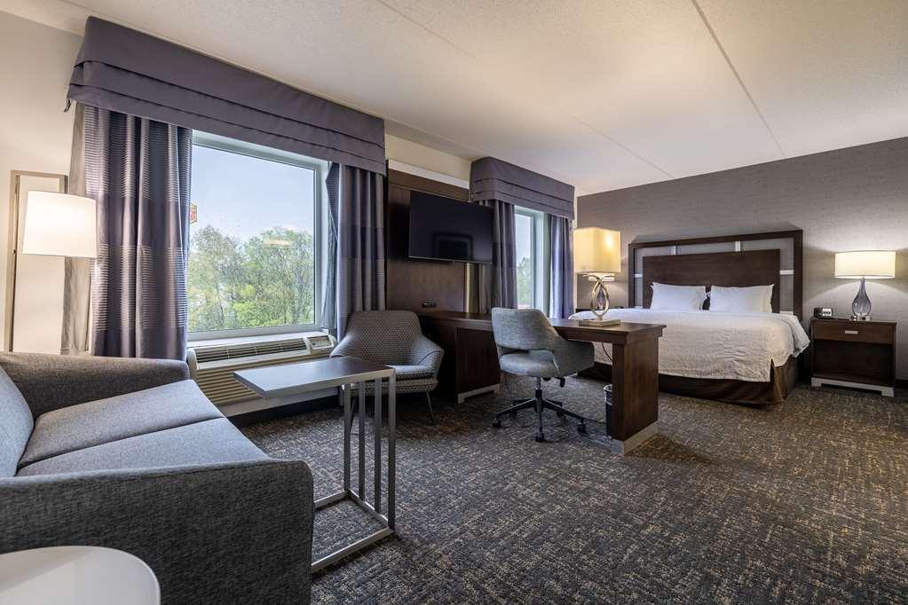Hampton Inn&Suites Greensboro/Coliseum Area Quarto foto